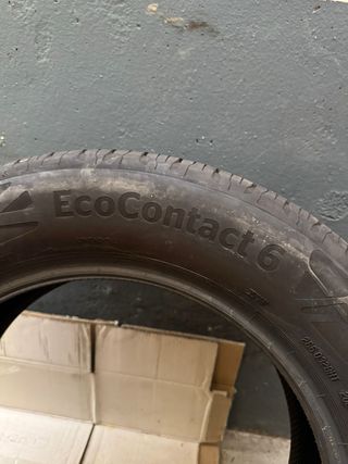 UNA continental 215/60R17 96H
