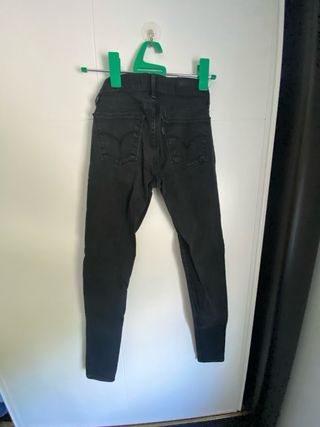 Pantalon vaquero Pitillo Negro 
