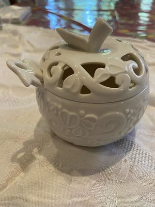 Zuccheriera in porcellana hervit