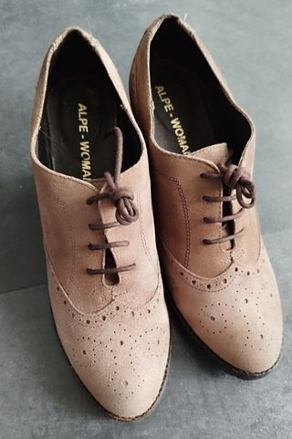 Zapatos de ante de mujer