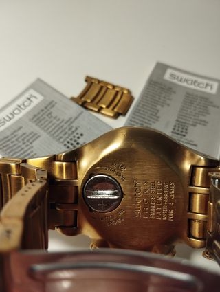 Reloj Swatch Irony Dorado limeted Edition