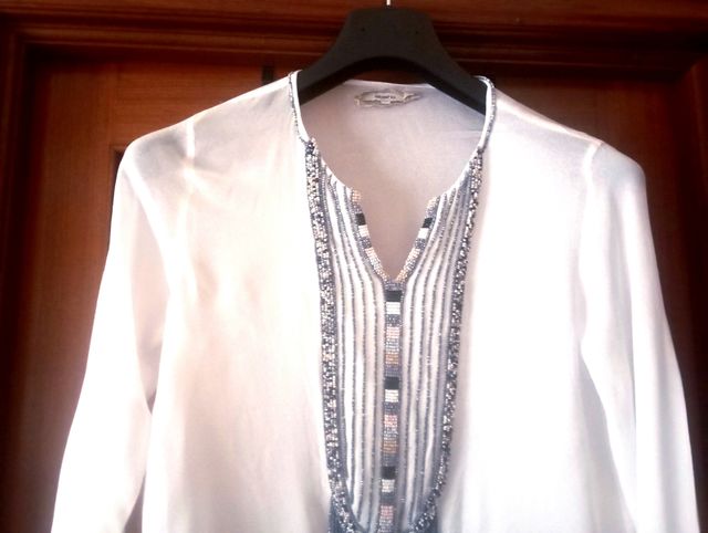 Camisa blanca,T.M,de isato, Nueva