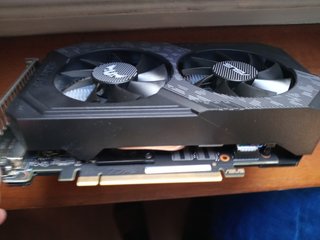 Tarjeta gráfica NVIDIA GTX 1650.