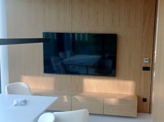 Muebles y productos de madera a medida.