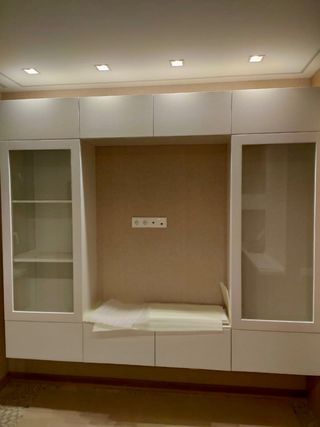 Muebles y productos de madera a medida.