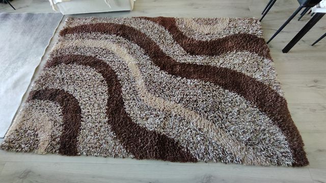 ALFOMBRA DE PELO LARGO