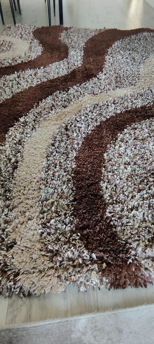 ALFOMBRA DE PELO LARGO