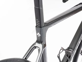 BICICLETA COLNAGO V4 ULTEGRA DI2. A ESTRENAR