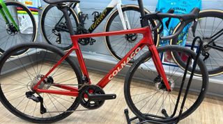 BICICLETA COLNAGO V4 ULTEGRA Di2. A ESTRENAR