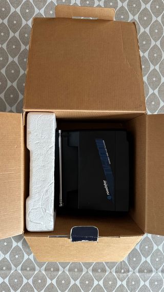 Televisione portatile Roadstar TV-400 N