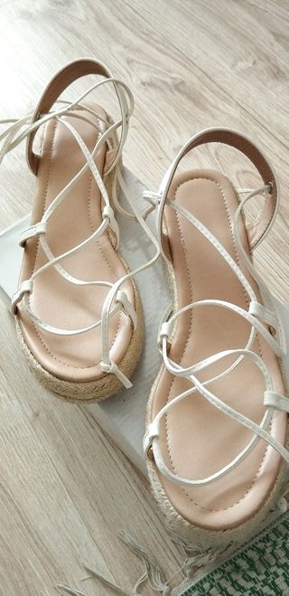 Sandalias blancas plataforma