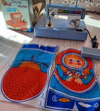 Máquina de coser piccola de joal