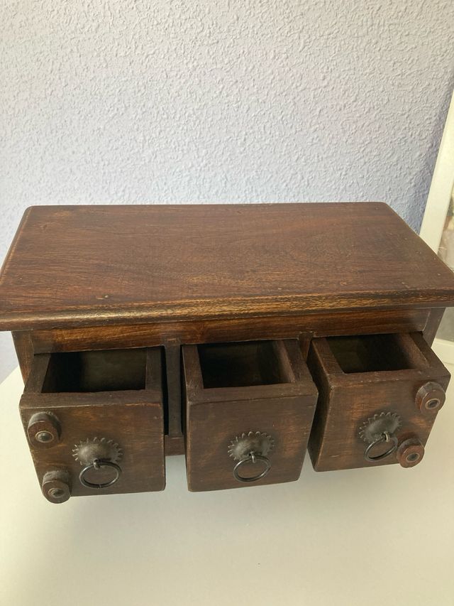 Baúl decorativo madera