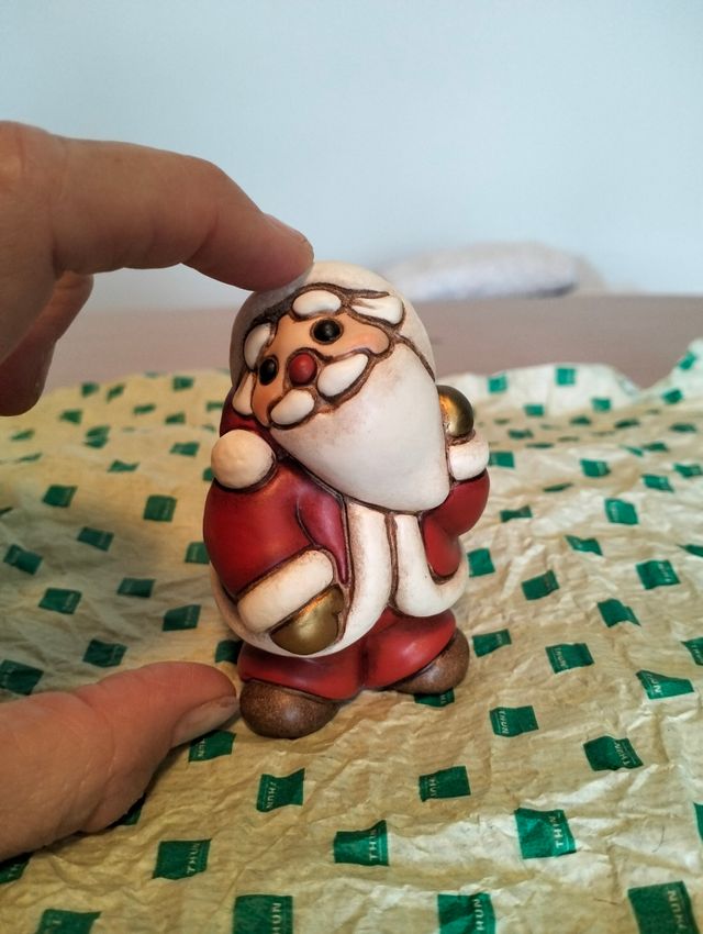 THUN: Babbo Natale Con Doni
