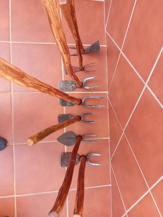 Herramientas agrícolas antiguas RESTAURADAS