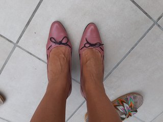 Zapatos de salon piel lacito