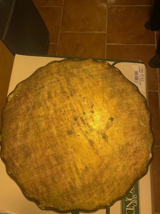 Vassoio in legno fatto a mano