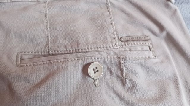 Pantalón chino hombre color crema Springfield