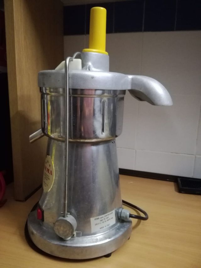 Centrifuga professionale