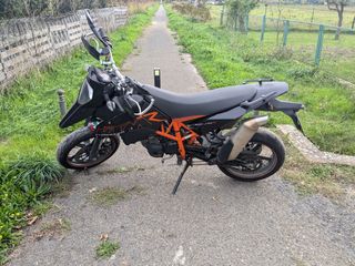 KTM 690 R Supermoto 2008