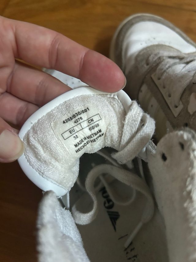 Gola x Zara beig talla 30