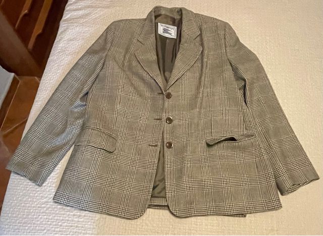 Traje chaqueta mujer falda