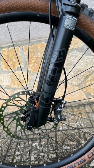 Bicicleta electica CUBE