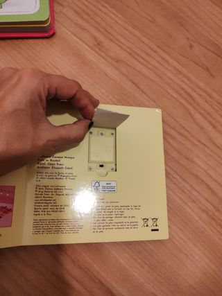 Libro musical y libro puzzle letras