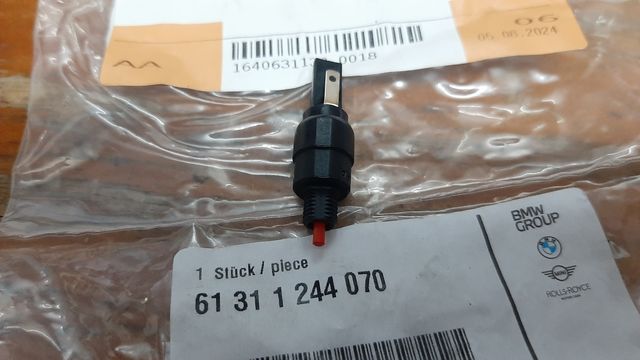Interruptor da luz de travão BMW Ref. 61311244070