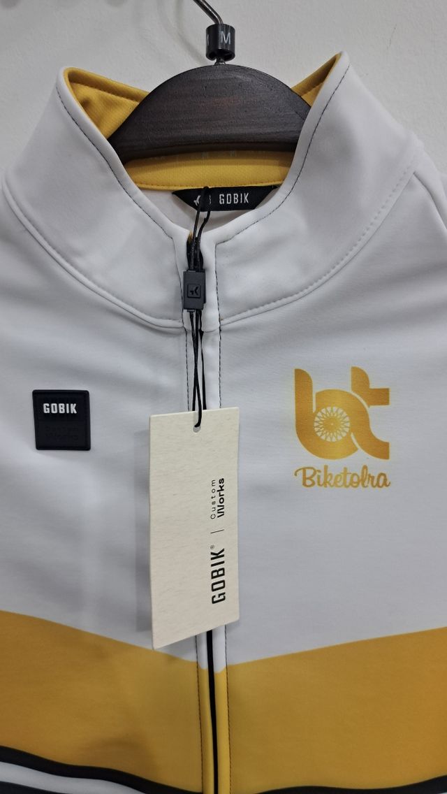 Chaqueta GOBIK & BT24