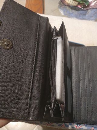 Portafoglio donna molto spazioso