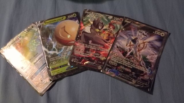 Carte Pokémon con Plastica di copertura