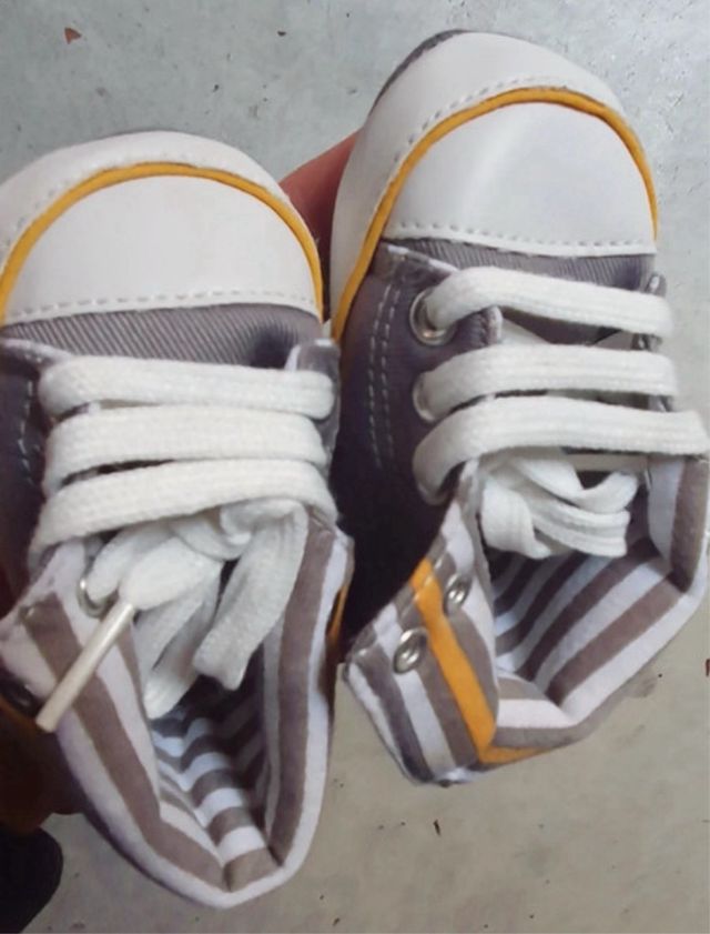 Set Scarpe neonato ovs