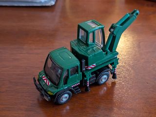 Modellino 1:43 Mercedes Benz Unimog U400