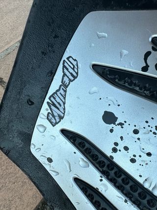 The Wave Monopatín Street Surfing