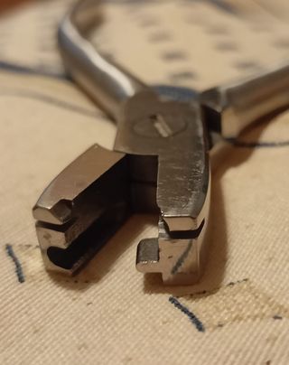 PINZA DI NANCE PER GANCI ADAMS