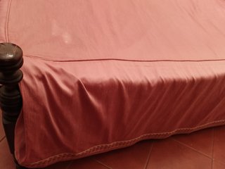 Copriletto vintage rosa