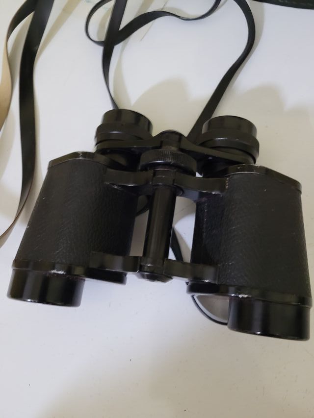 Prismáticos REVUE 8X30