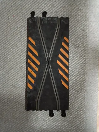 SCALEXTRIC PISTA ANTIGUA CRUCE