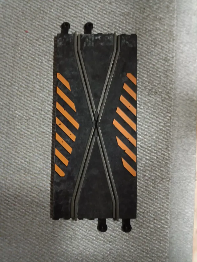 SCALEXTRIC PISTA ANTIGUA CRUCE