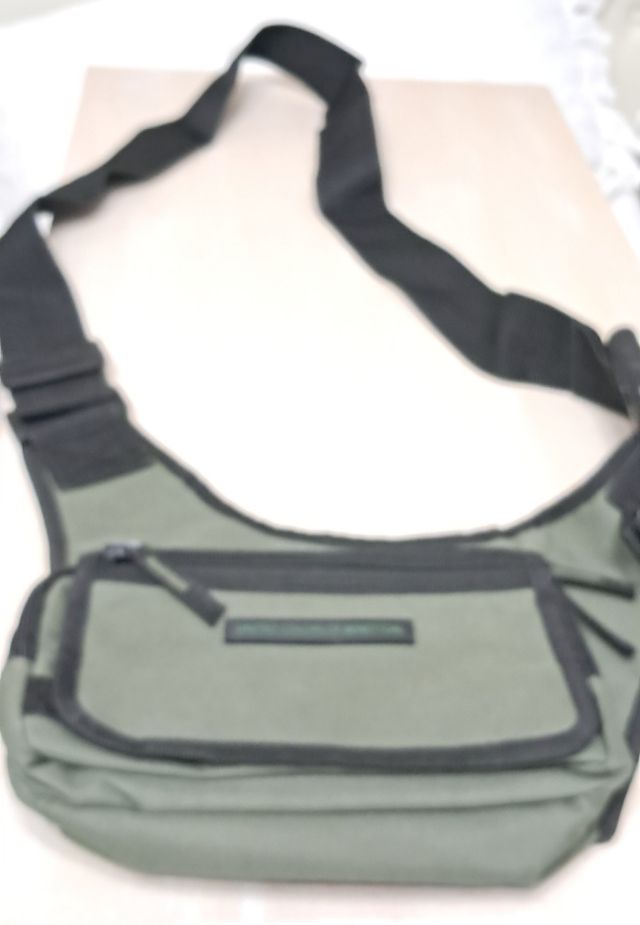 Tracolla della benetton da uomo