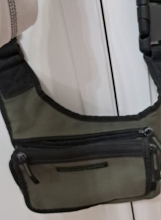 Tracolla della benetton da uomo