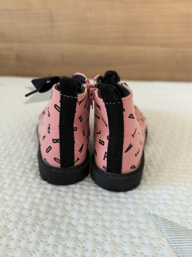 Botas zara niña 22