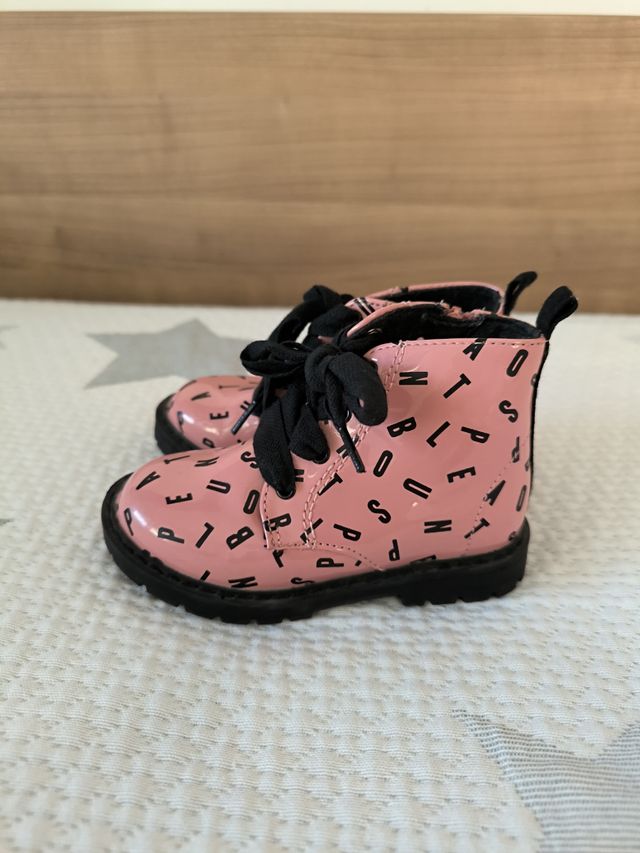 Botas zara niña 22