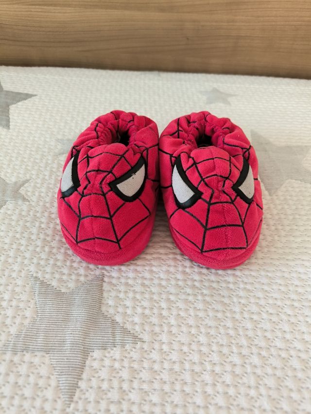 Zapatillas casa Spiderman 23-24 2-3 años