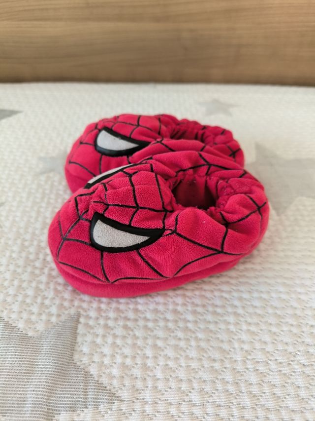 Zapatillas casa Spiderman 23-24 2-3 años