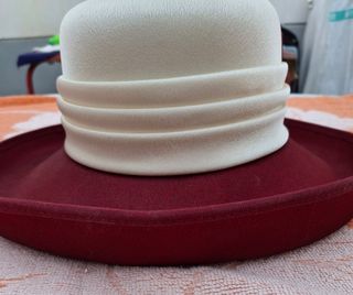 Sombrero mujer . Medida en descripción 
