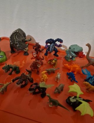 Collezione dinosauri e mostri