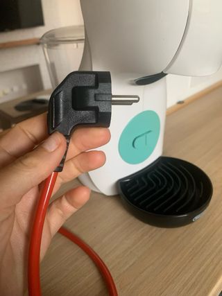 Cafetera Delonghi Dolce Gusto Piccolo XS EDG210