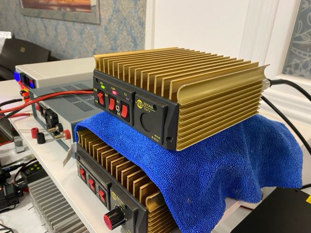 Amplificador CB radioaficionado Zetagi b303
